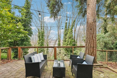 Photo of 1911 12th Avenue S, Seattle, WA 98144 (MLS # 2538280)