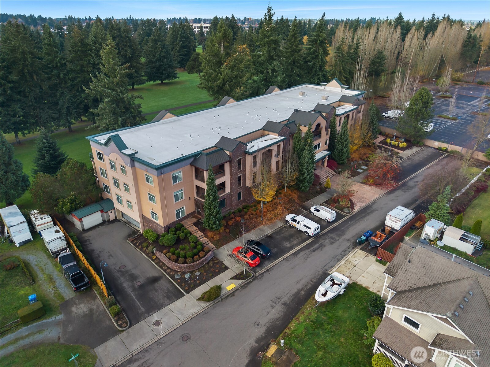 2440 S Steele Street 211