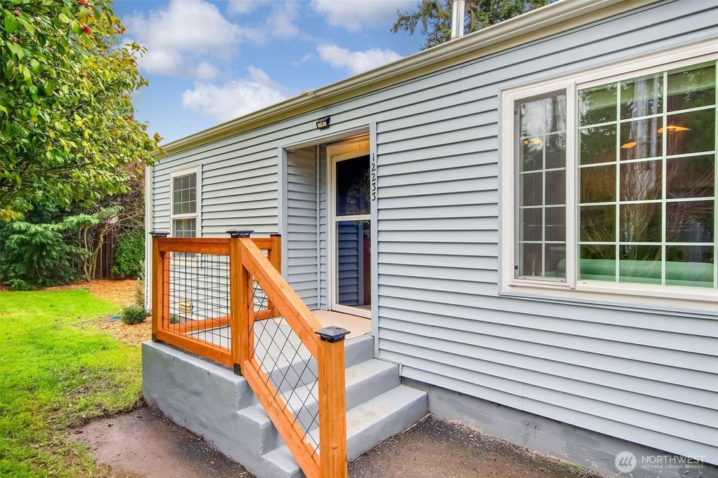 Photo of 12233 51st Place S, Tukwila, WA 98178 (MLS # 2347863)