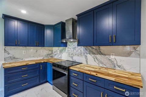 Photo of 102 S 56th Street, Tacoma, WA 98408 (MLS # 2513276)