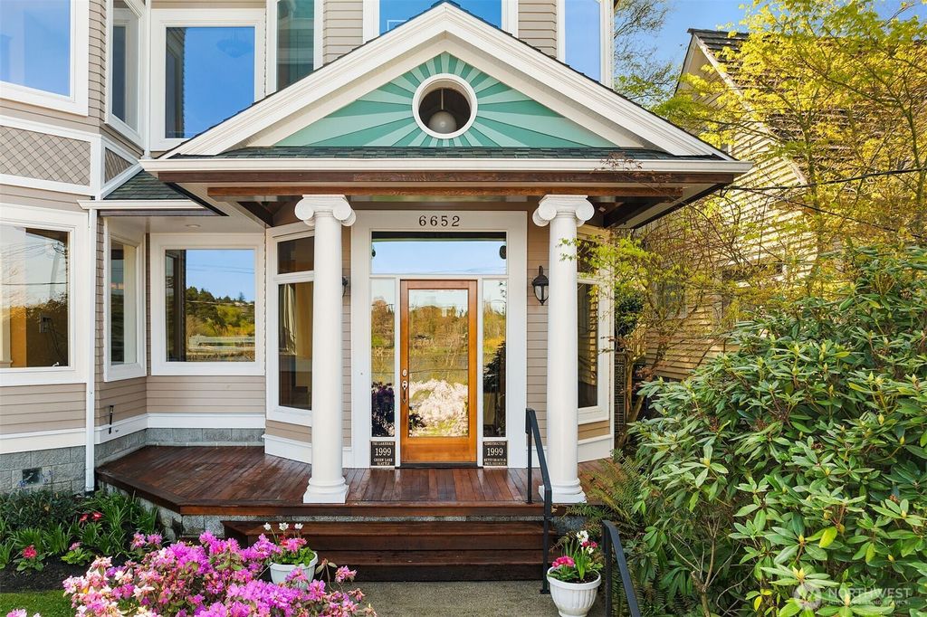 Photo of 6652 E Green Lake Way N, Seattle, WA 98103 (MLS # 2362139)