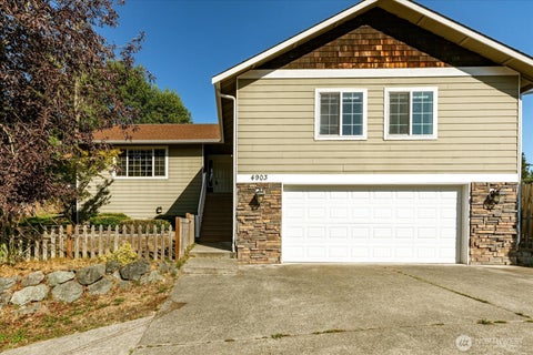 Photo of 4903 Reindeer Road, Freeland, WA 98249 (MLS # 2580786)