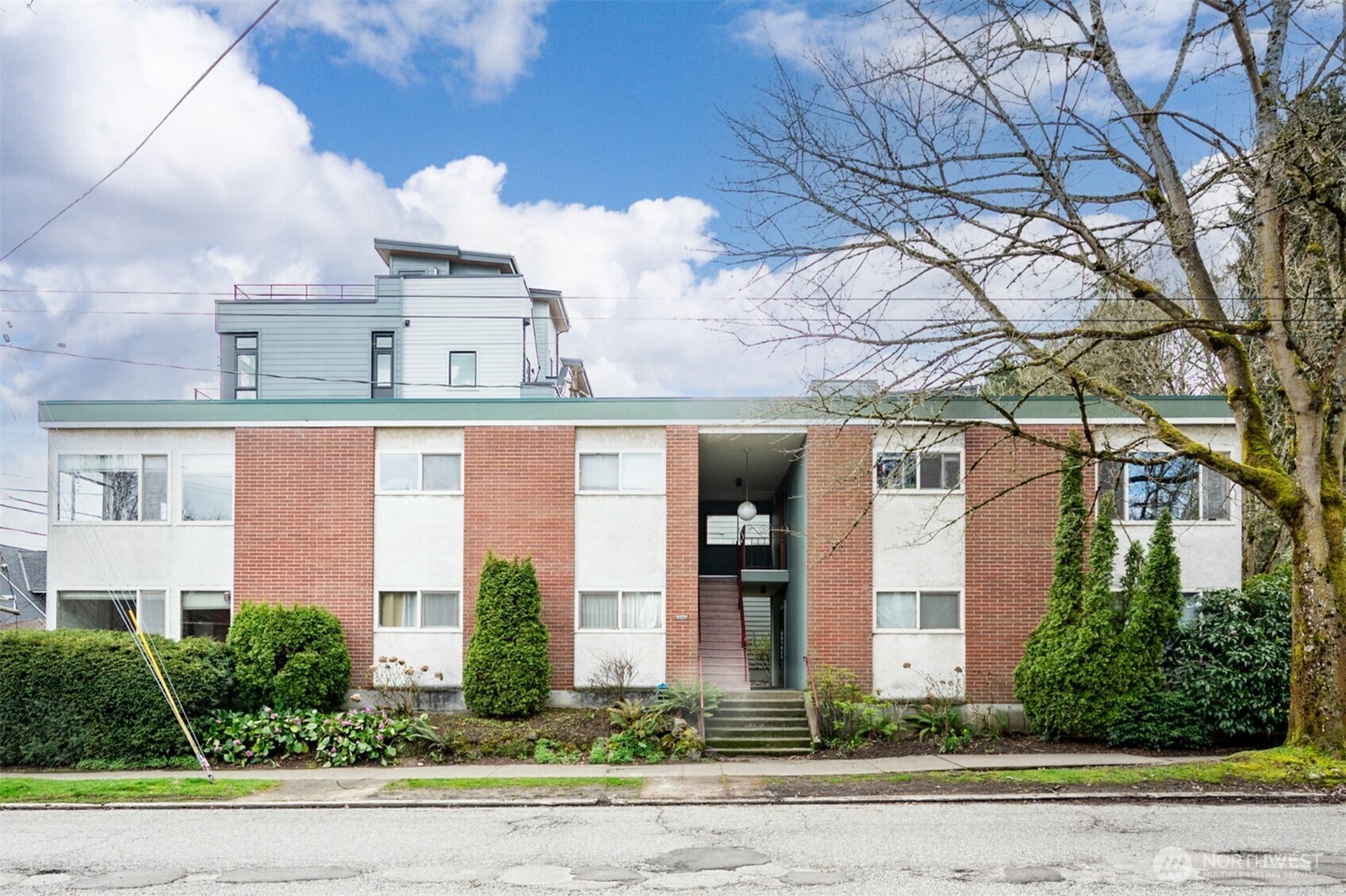 1505 E Galer Street 1-4