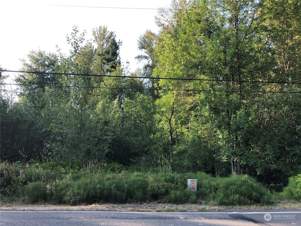Photo of 42 S 352nd Street, Auburn, WA 98001 (MLS # 2135408)