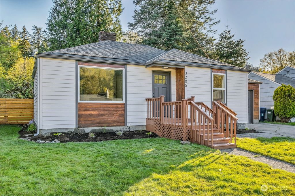 Photo of 3205 SE 6th Street, Renton, WA 98058 (MLS # 2226212)