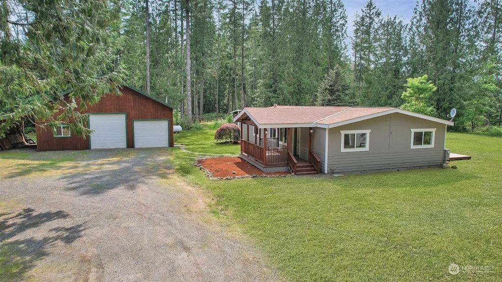 Photo of 26609 312th Avenue SE, Ravensdale, WA 98051 (MLS # 2070757)