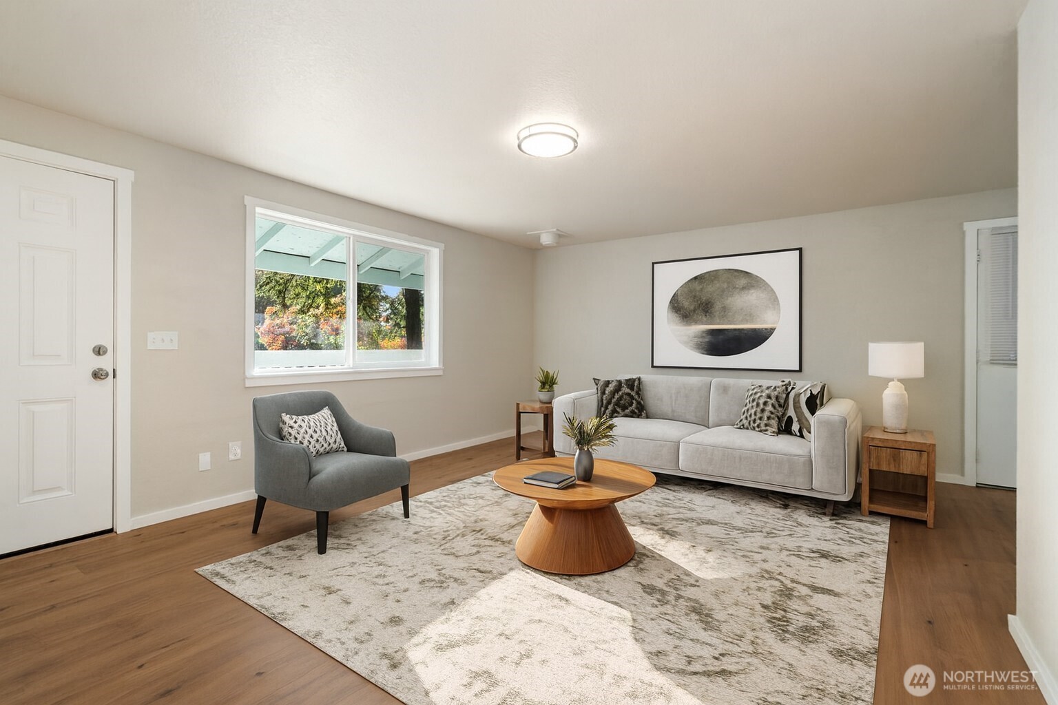 690 NE Larson Boulevard