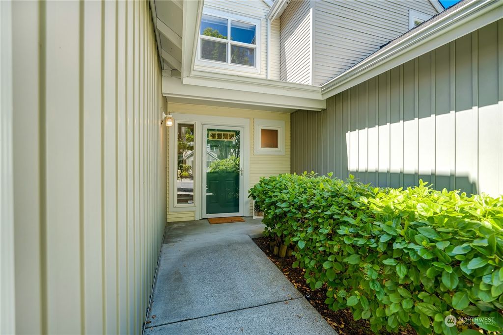 Photo of 11632 Grove Drive, Mukilteo, WA 98275 (MLS # 2266162)