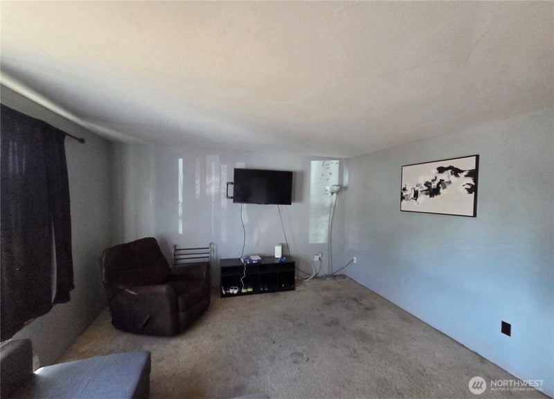 412 McKenzie Avenue SW