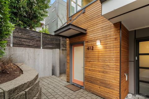 Photo of 412 W Fulton Street, Seattle, WA 98119 (MLS # 2493524)