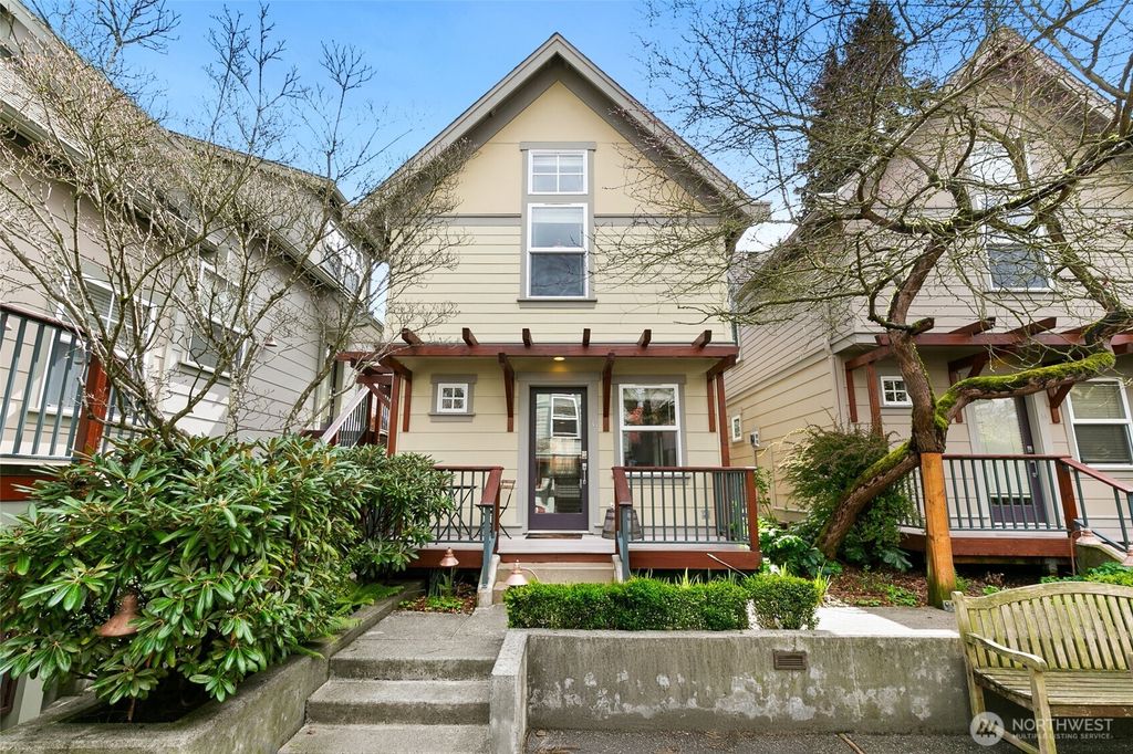 Photo of 6318 5th Avenue NE #G, Seattle, WA 98115 (MLS # 2357336)