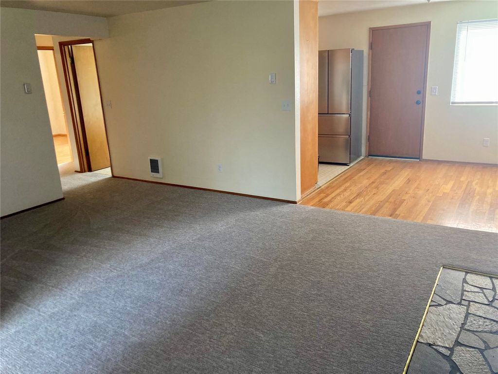 Photo of 847 NW 62nd Street, Seattle, WA 98107 (MLS # 2346468)