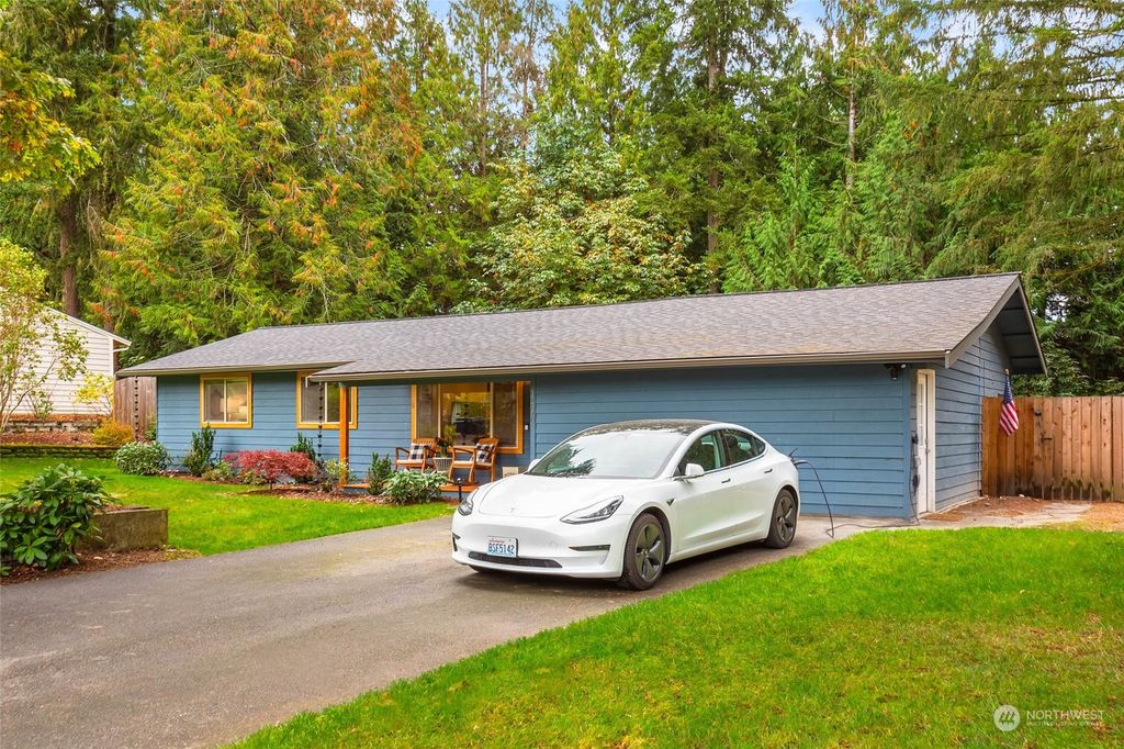 Photo of 17510 199th Place NE, Woodinville, WA 98077 (MLS # 2012283)