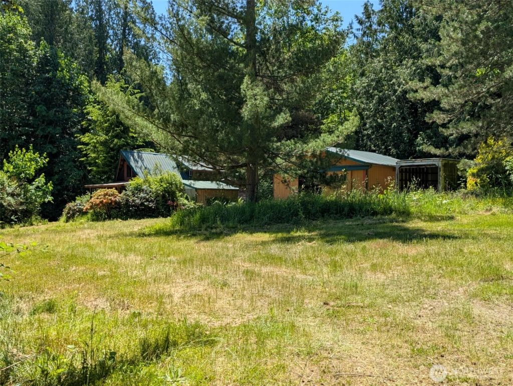 Photo of 12508 Kellogg Lake Road, Sultan, WA 98294 (MLS # 2384662)
