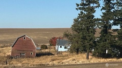 Photo of 735 N Main Street, Latah, WA 99018 (MLS # 2461585)