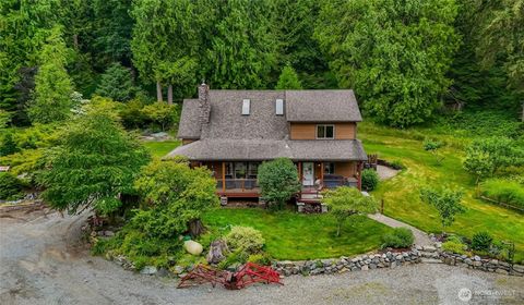 Photo of 3378 Deer Trails Lane, Bow, WA 98232 (MLS # 2548443)