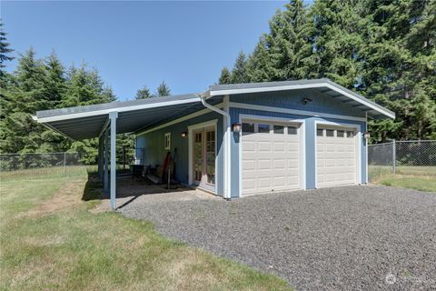 A home in Port Ludlow