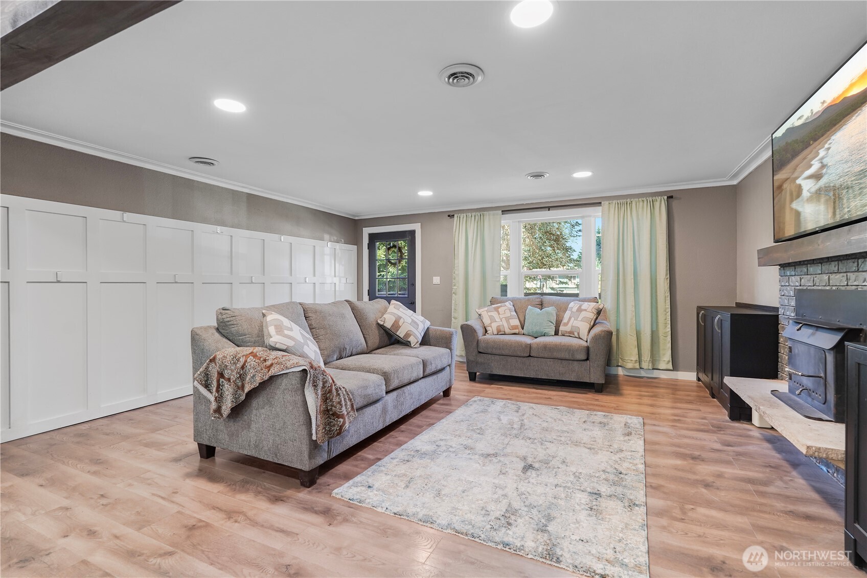 1408 156th Street Ct E