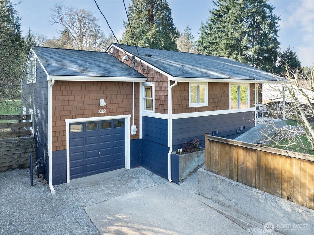 Photo of 1049 S 112th Street, Seattle, WA 98168 (MLS # 2490748)