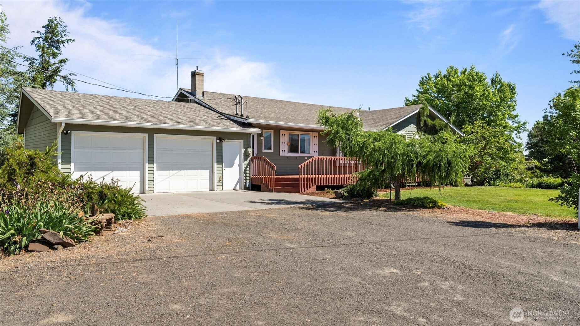 842 W Langdon Road