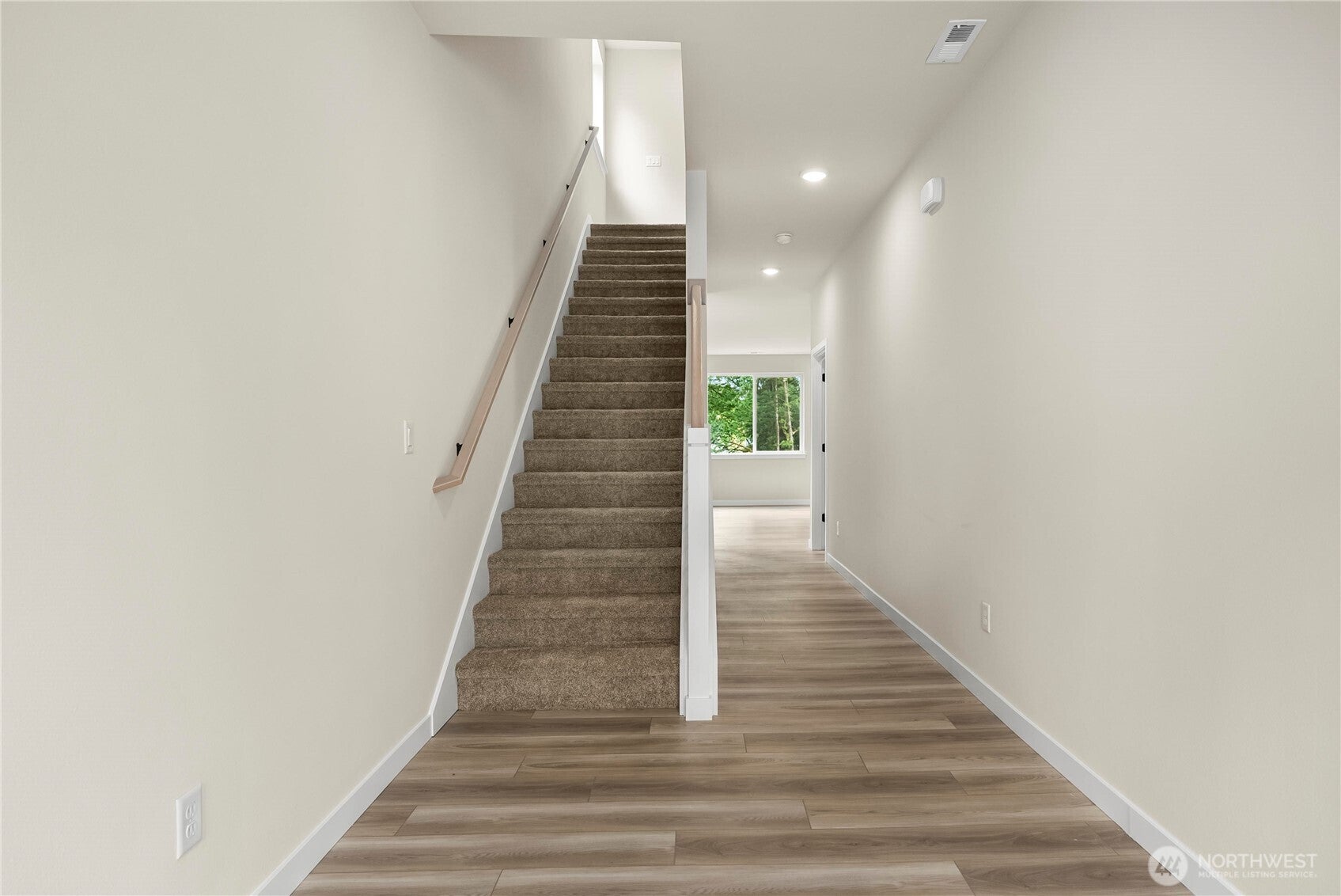 4136 77th Drive NE