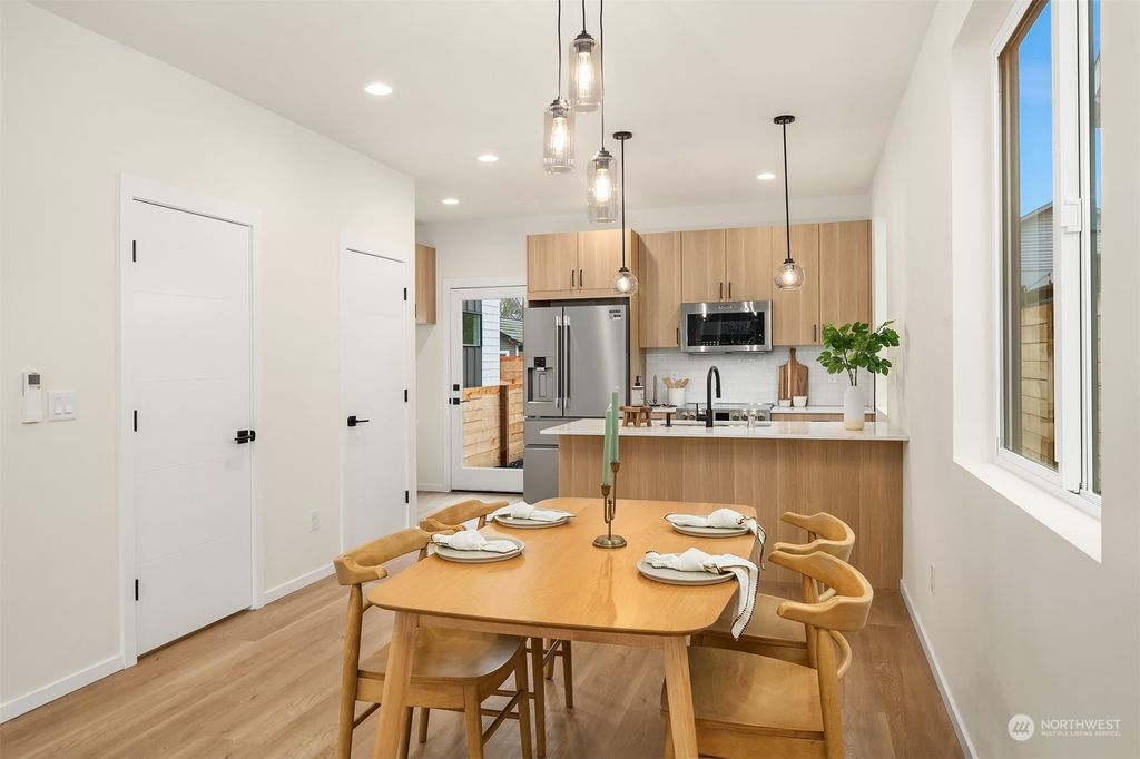 Photo of 845 NW 61st Street, Seattle, WA 98107 (MLS # 2319324)