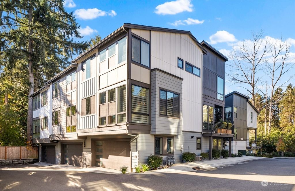 Photo of 7825 NE 121st Lane #C, 7, Kirkland, WA 98034 (MLS # 2214167)