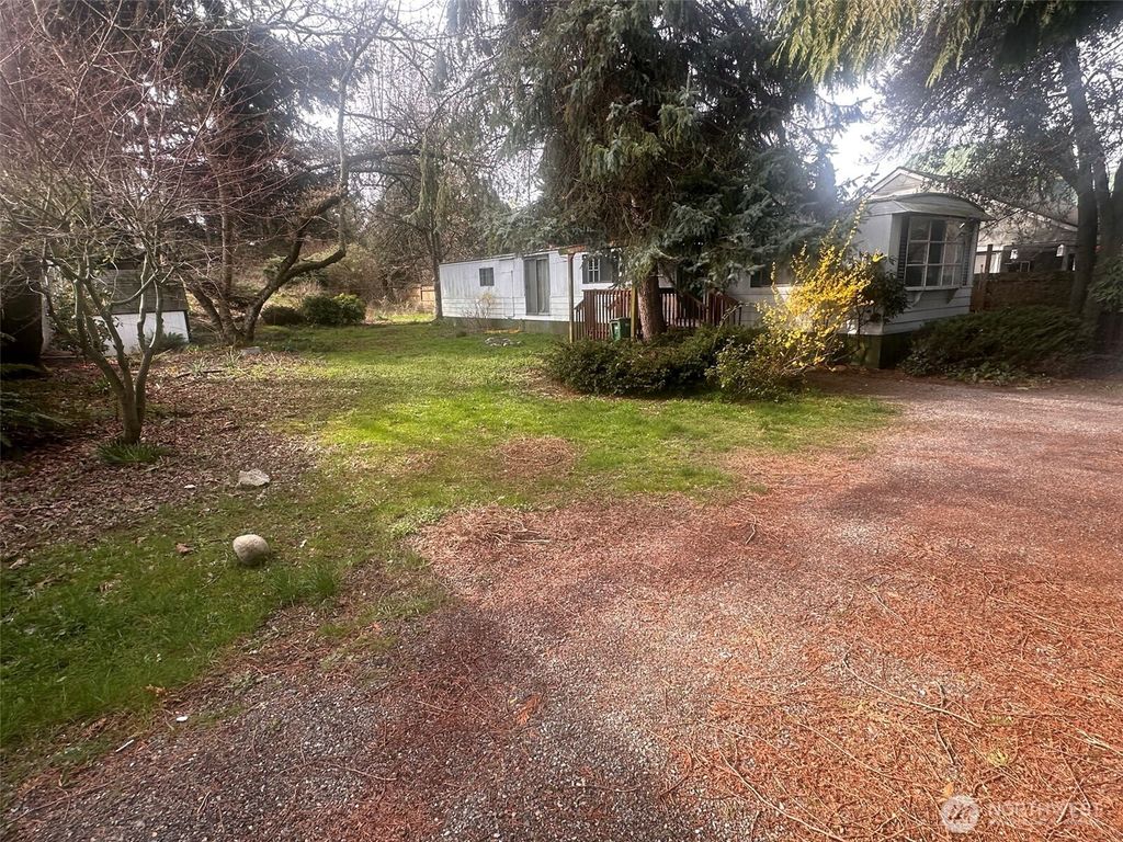 Photo of 11815 40th Avenue S, Tukwila, WA 98168 (MLS # 2348903)