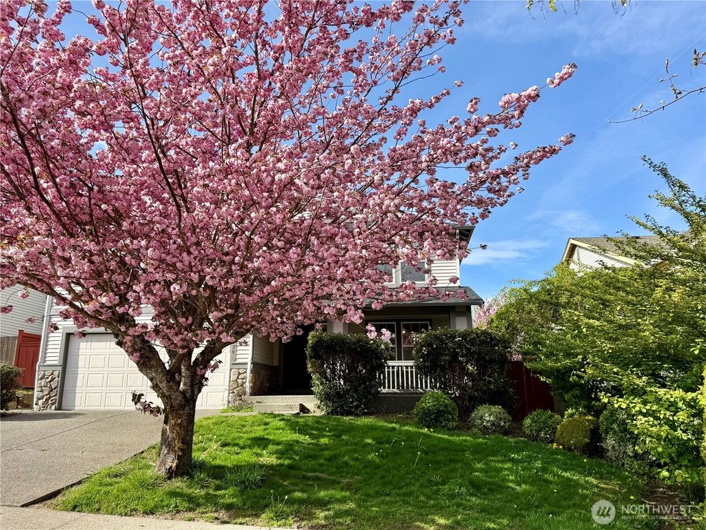 Photo of 12930 SE 258th Street, Kent, WA 98030 (MLS # 2492044)