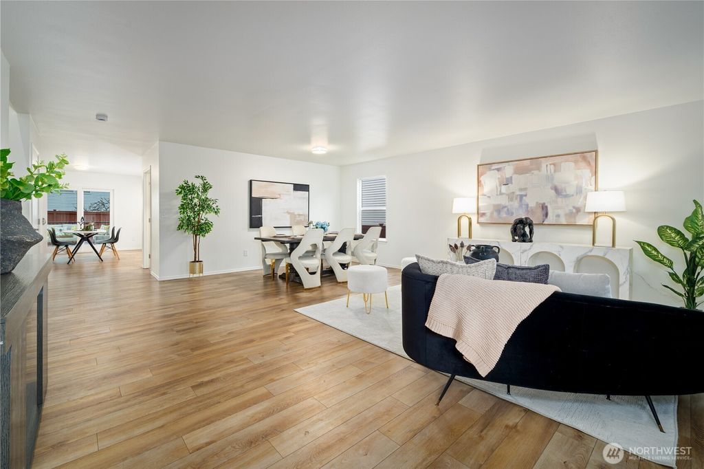 Photo of 12930 SE 258th Street, Kent, WA 98030 (MLS # 2492044)