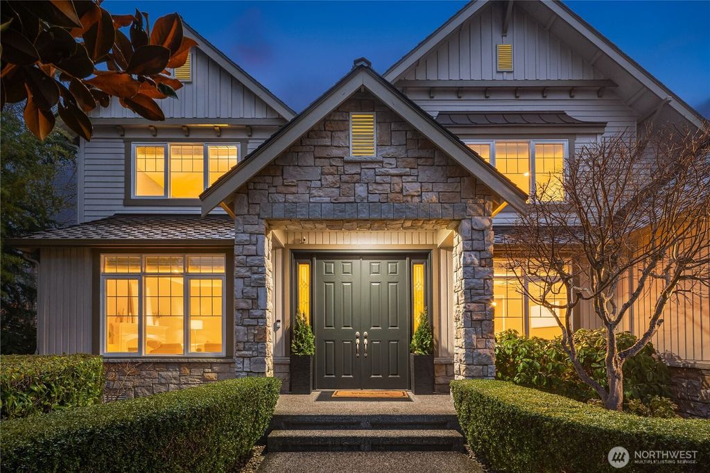 Photo of 26822 SE 22nd Court, Sammamish, WA 98075 (MLS # 2490787)