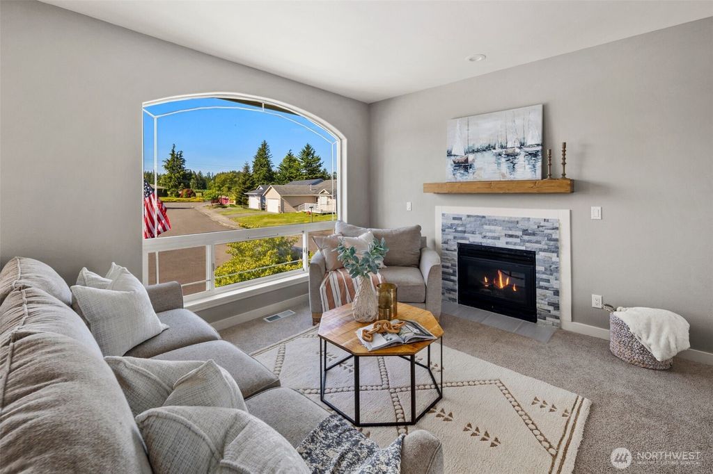 Photo of 805 21st Place, Snohomish, WA 98290 (MLS # 2379741)