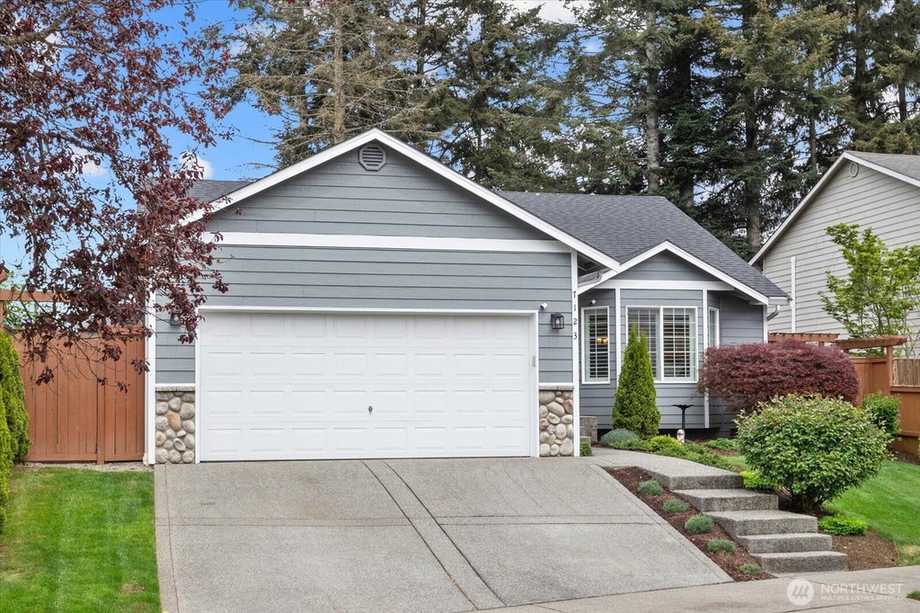 Photo of 7123 38th Street NE, Marysville, WA 98270 (MLS # 2520987)