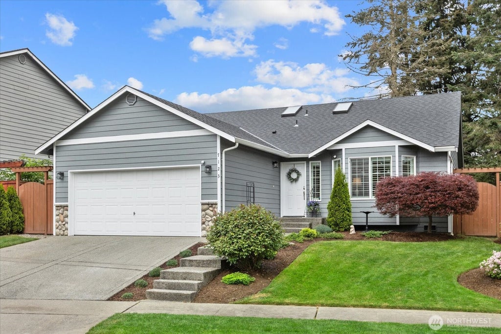 Photo of 7123 38th Street NE, Marysville, WA 98270 (MLS # 2520987)