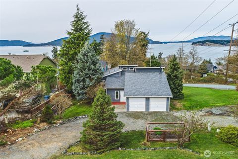 Photo of 3600 W 3rd Street, Anacortes, WA 98221 (MLS # 2497358)