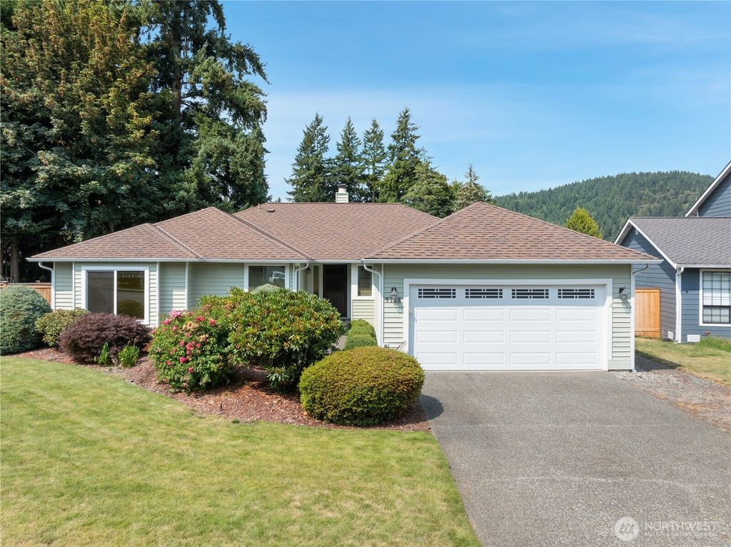 Photo of 5106 NE 23rd Street, Renton, WA 98059 (MLS # 2413577)