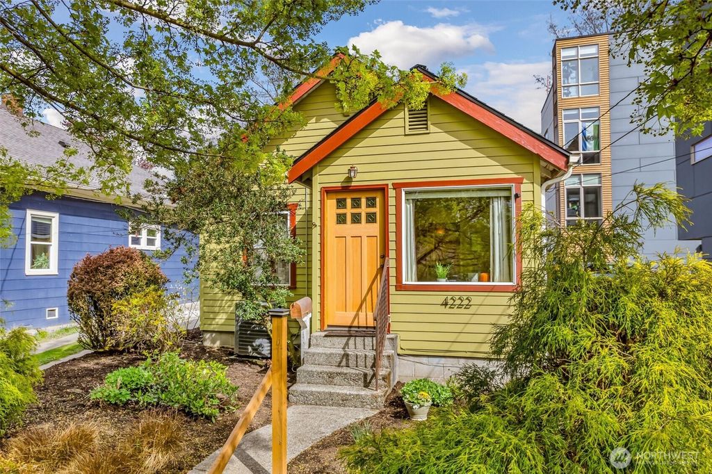 Photo of 4222 26th Avenue SW, Seattle, WA 98106 (MLS # 2357901)