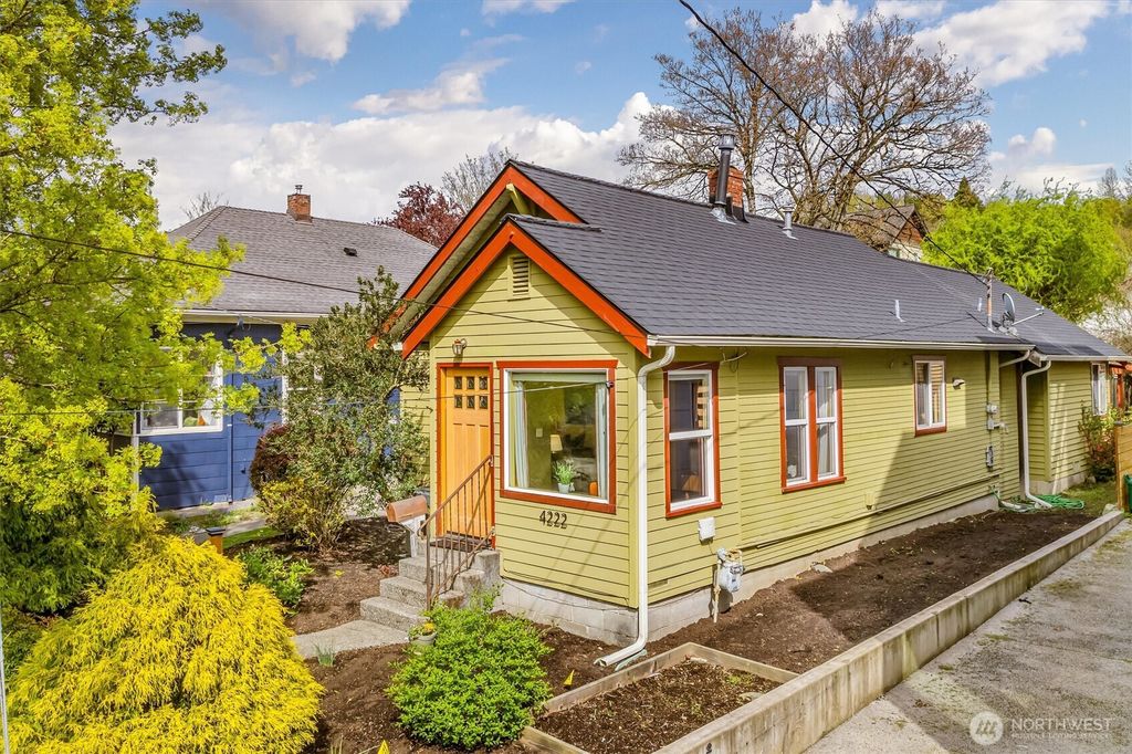 Photo of 4222 26th Avenue SW, Seattle, WA 98106 (MLS # 2357901)