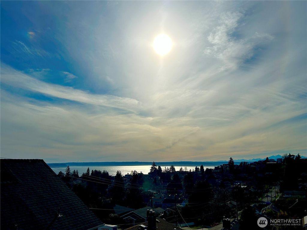 Photo of 4557 45th Avenue SW #403, Seattle, WA 98116 (MLS # 2348354)