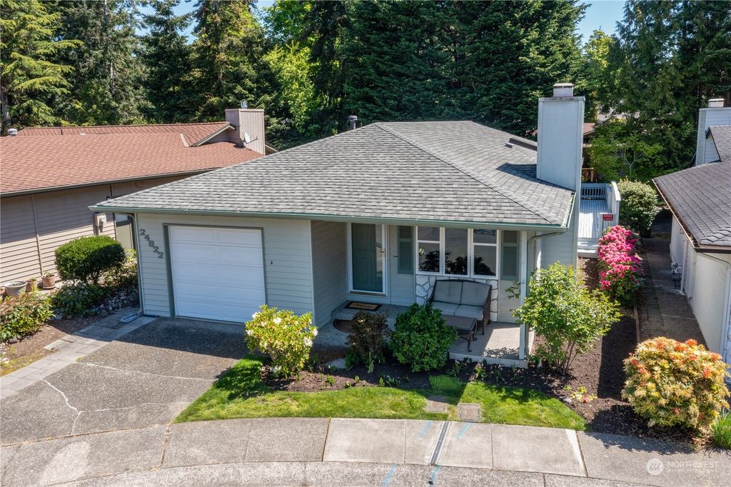 Photo of 24822 10th Avenue S, Des Moines, WA 98198 (MLS # 2068370)