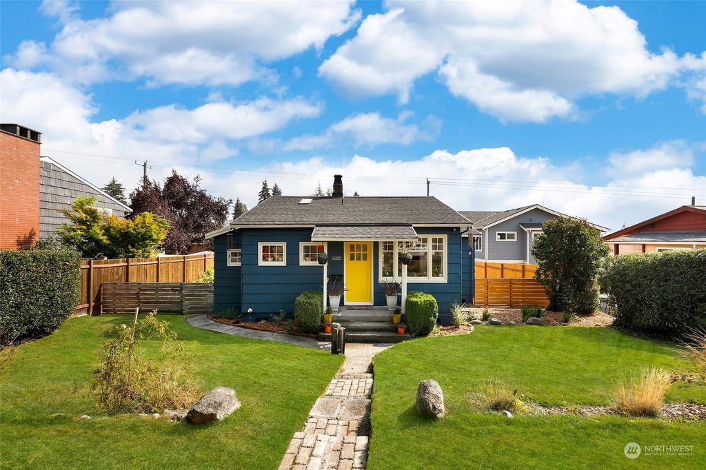 Photo of 7938 34th Avenue SW, Seattle, WA 98126 (MLS # 1995541)