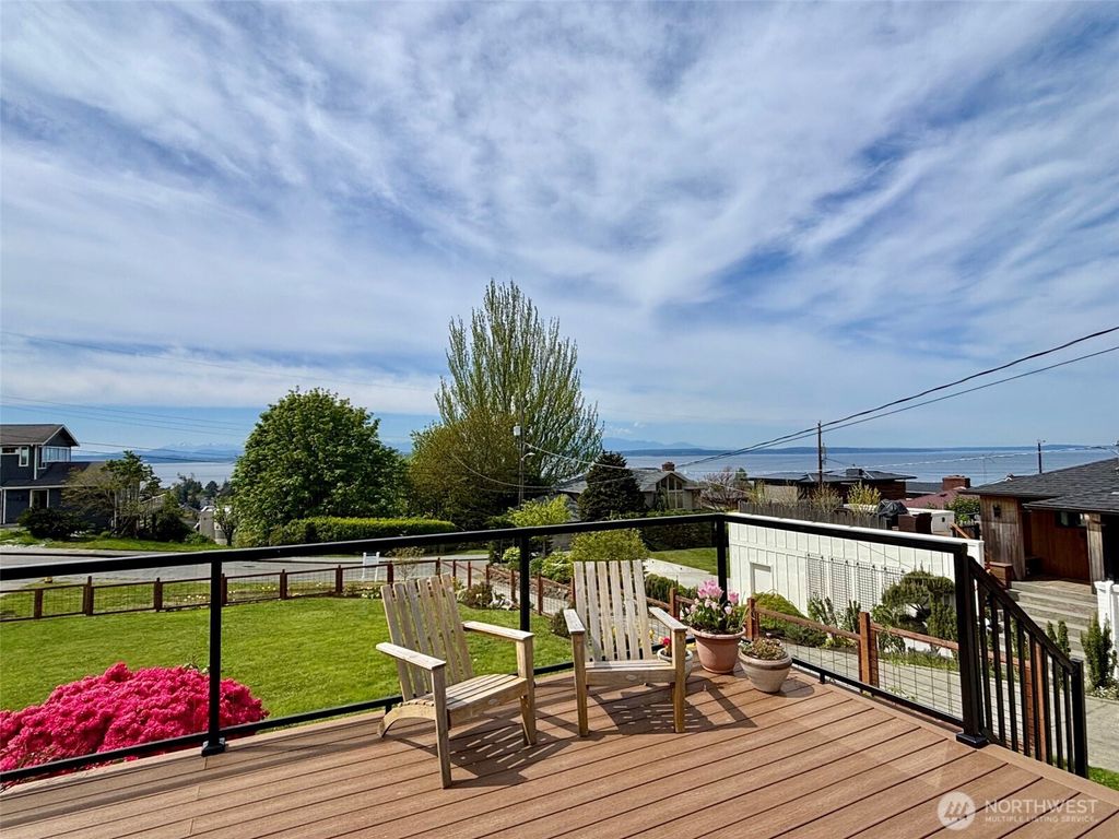 Photo of 3228 57th Avenue SW, Seattle, WA 98116 (MLS # 2513102)