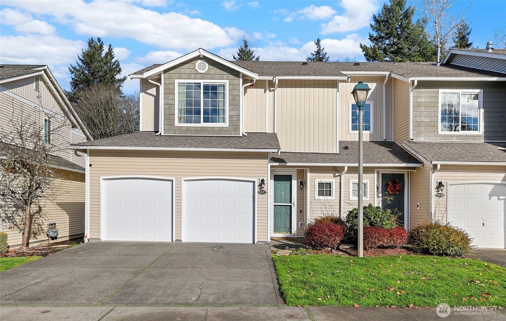 Photo of 3240 SE 12th Street #1037, Renton, WA 98058 (MLS # 2457694)