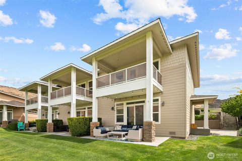 Photo of 23063 Sunserra Loop NW, Quincy, WA 98848 (MLS # 2515837)