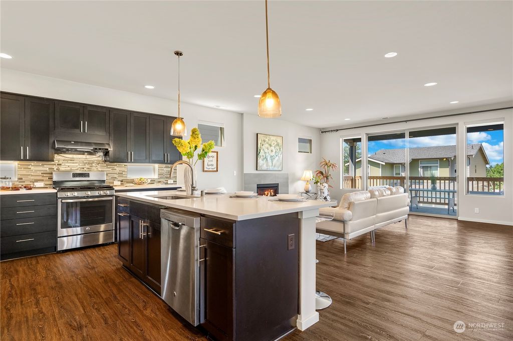 Photo of 19200 97th Avenue S, Renton, WA 98055 (MLS # 2263592)