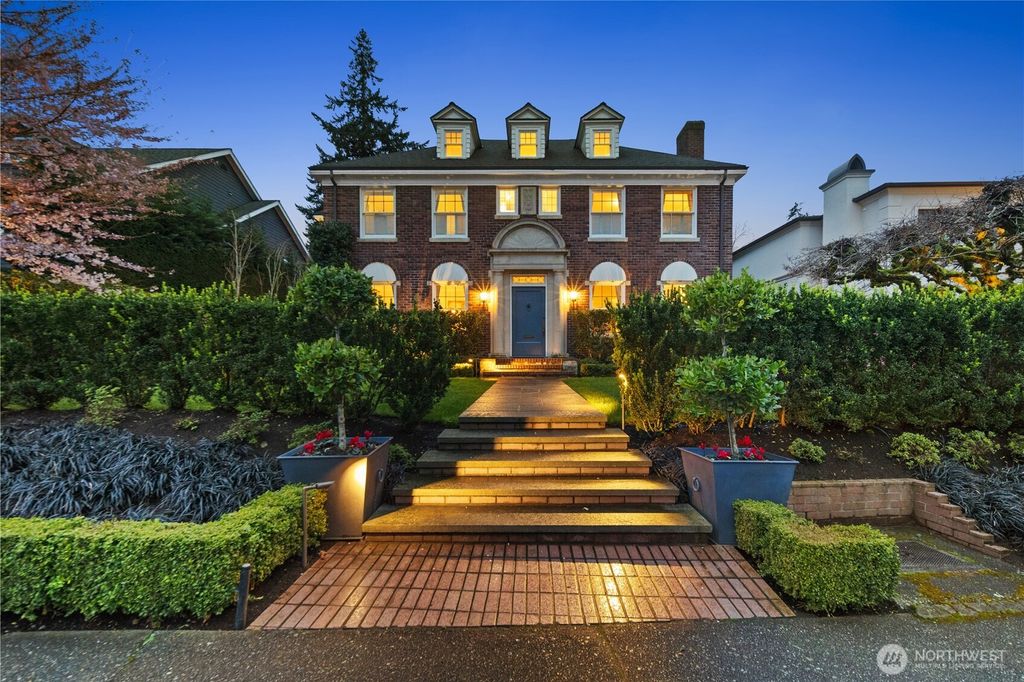 Photo of 1331 Broadmoor Drive E, Seattle, WA 98112 (MLS # 2500549)