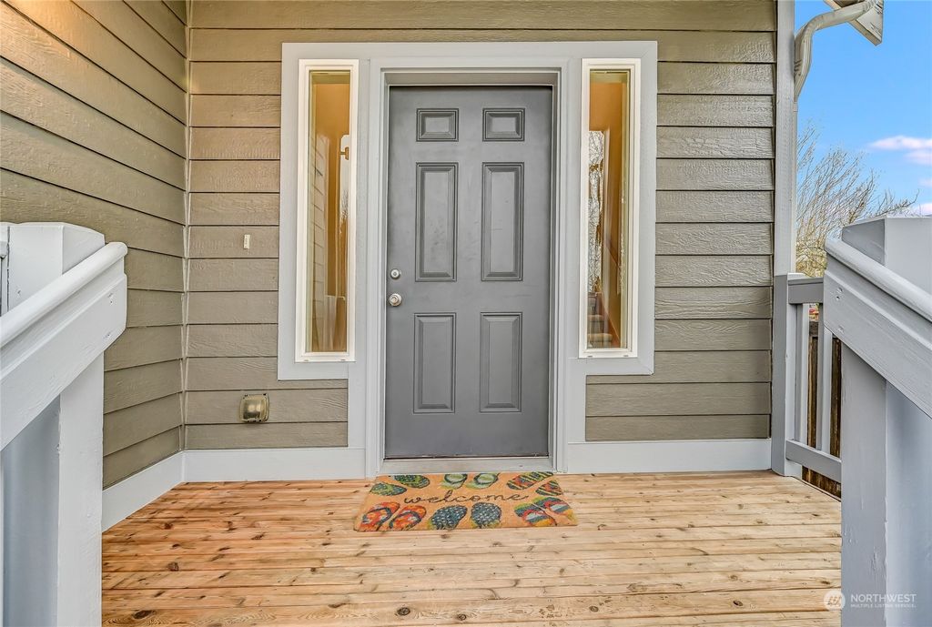 Photo of 19422 113th Avenue SE, Kent, WA 98031 (MLS # 2202005)