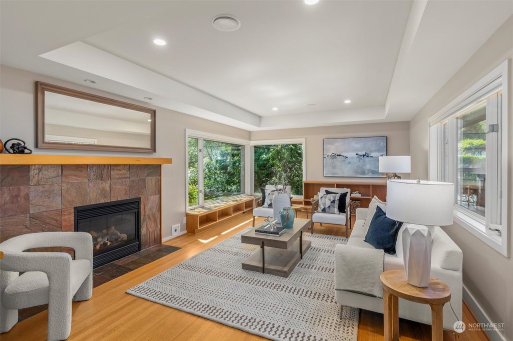 Photo of 1805 McGilvra Blvd E Blvd, Seattle, WA 98112 (MLS # 2222116)