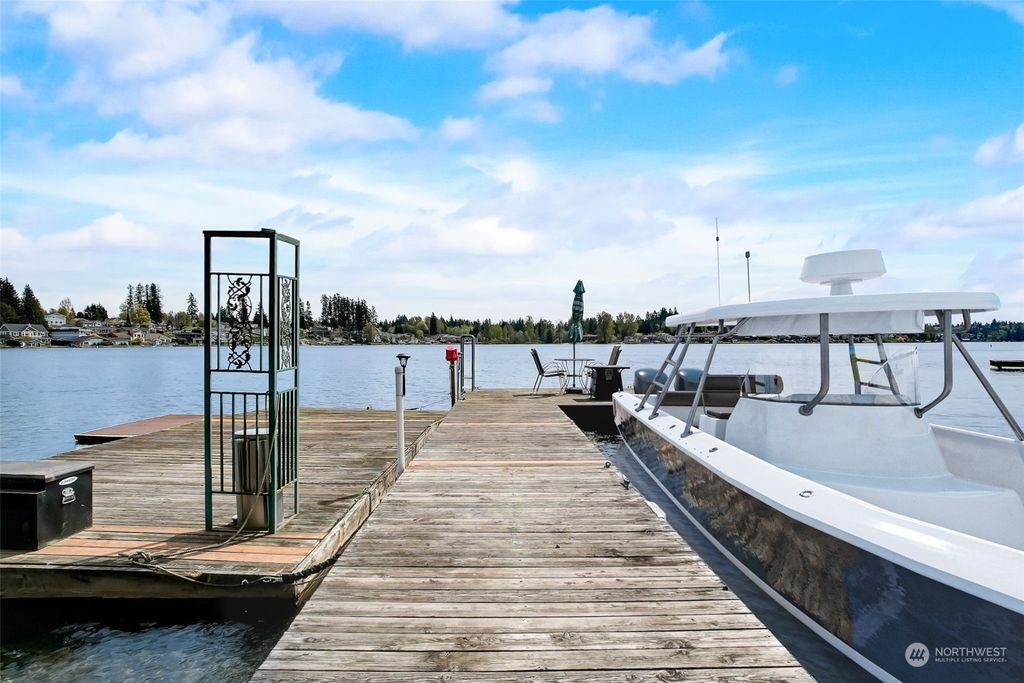 Photo of 11603 N Lakeshore Drive, Lake Stevens, WA 98258 (MLS # 2237450)