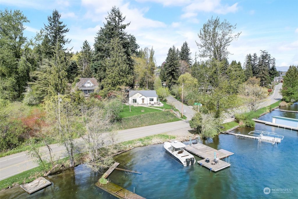 Photo of 11603 N Lakeshore Drive, Lake Stevens, WA 98258 (MLS # 2237450)